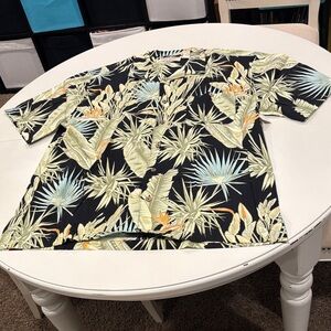 Island Republic Black and Green Tropical Shirt